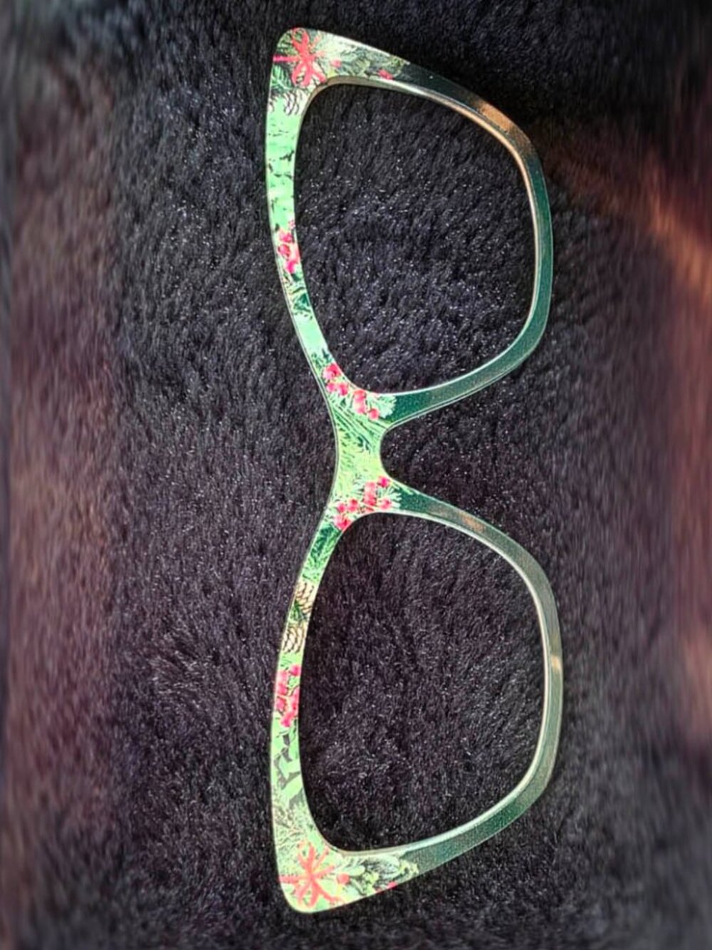 Pair Eyewear Topper – "Mistletoe" for Wanda Frames